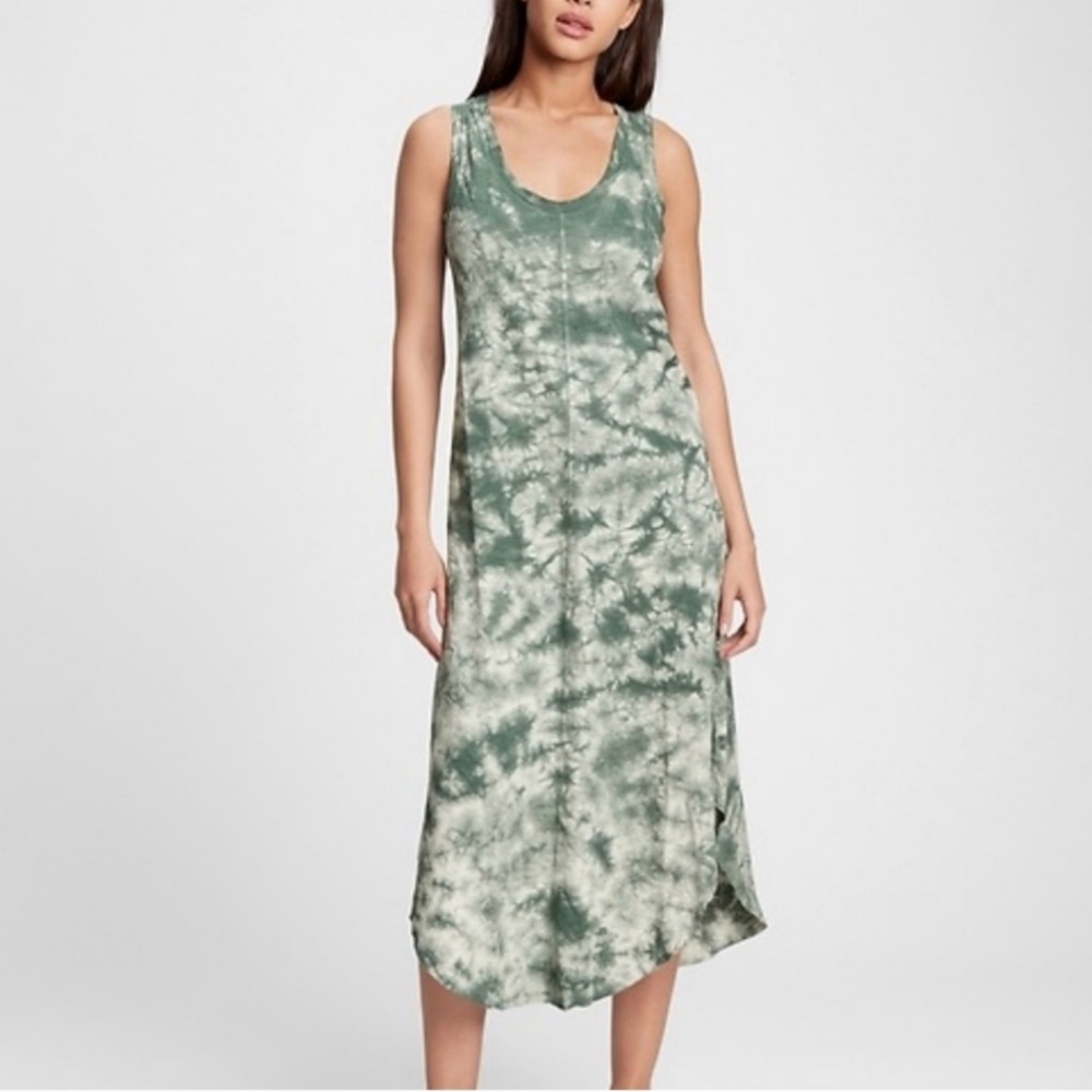 GAP Green Tie-Dye Midi Dress Curved Hem Boho Summer Size Medium